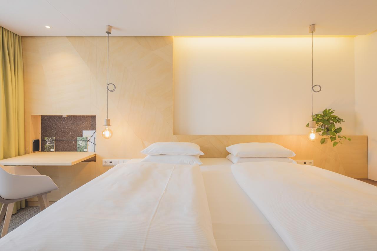 Luise 3* Erlangen